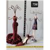 Image 1 : Vintage mannequins & shoe jewelry stands.