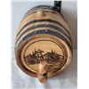 Image 2 : Small wooden kegs.