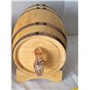 Image 3 : Small wooden kegs.