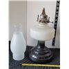 Image 2 : Vtg. Oil lamp.