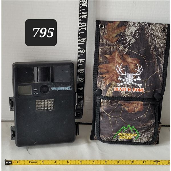 Wildview Infrared X-treme trail camera & outdoor edge knife pouch.
