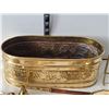 Image 4 : Group of brass items.