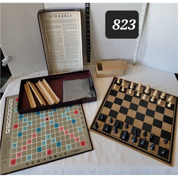 Vtg. 1953 Selchow & Righter Co. Scrabble board game & wood chess set.
