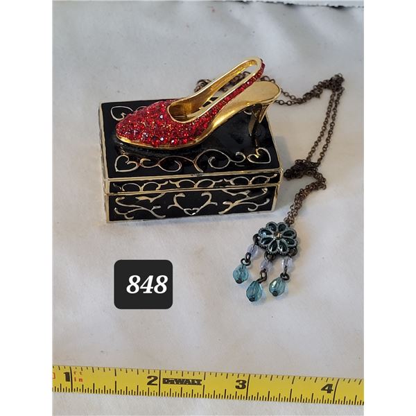 Vtg. Enamel trinket/ pill box with red jewelled stiletto shoe & neck chain.