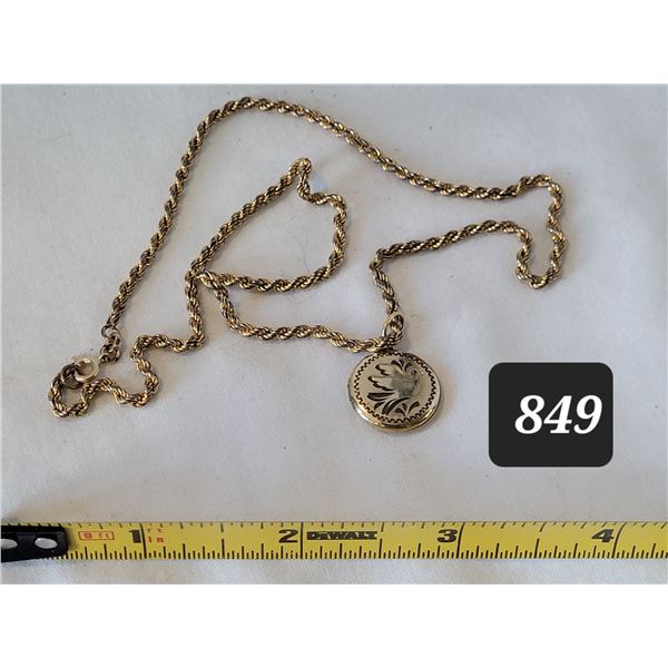 Early to Mid century gold filled locket & rope chain.