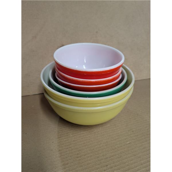 (6) Pc Pyrex Bowl Mixing Bowls