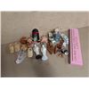 Image 7 : Lot of Misc. Vintage Charms, Decor, and etc.