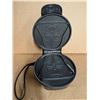 Image 3 : Star Wars Darth Vader Waffle Maker w/ Original Box (not tested)