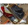Image 6 : Pallet of Misc. Items (Tupperware, Household, Mugs, and etc.)