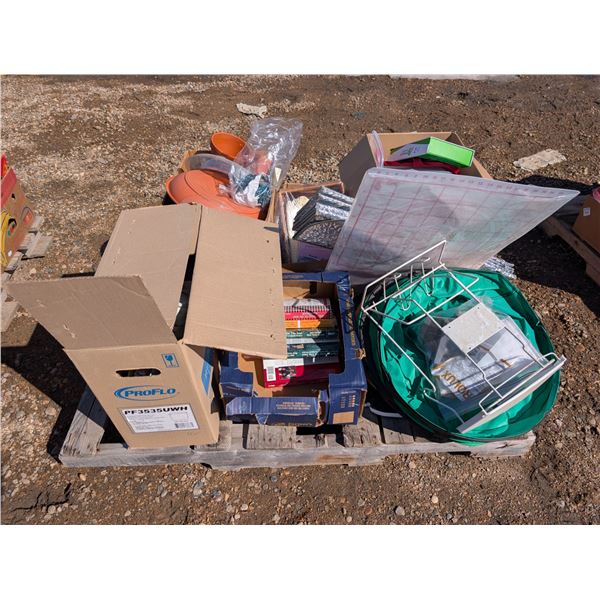 Pallet of Misc. Items (Pots, Cook Books, Baskets, and etc.)