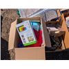 Image 5 : Pallet of Misc. Items (Pots, Cook Books, Baskets, and etc.)