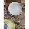Image 4 : Box of Glassware, Unique Crystal Decor, and etc. (Not All Shown)