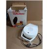 Image 1 : Good Condition Belgan Waffle Maker w/ Original Box