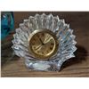 Image 2 : Glass Swan Decor and Crystal Clam Design Clock