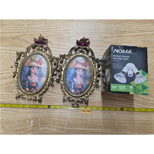 Motion sensor light and 2 plastic picture frames