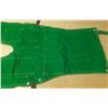 Image 7 : This is a green canvas gardener’s apron featuring dedicated pockets for bulbs, twine, seeds
