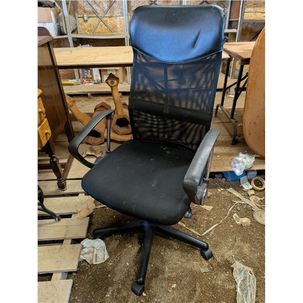 Black Rolling Office Chair (Some Damage)