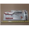 Image 2 : Kuraidori Slicer Plus multi-function kitchen tool set in red and white.