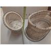 Image 5 : Vintage wicker chair and table.