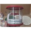 Image 7 : Lot of Kitchen Items.