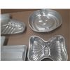 Image 3 : Vintage aluminum shaped cake pans by Wilton.
