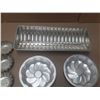 Image 6 : Set of various aluminum baking molds and tins.