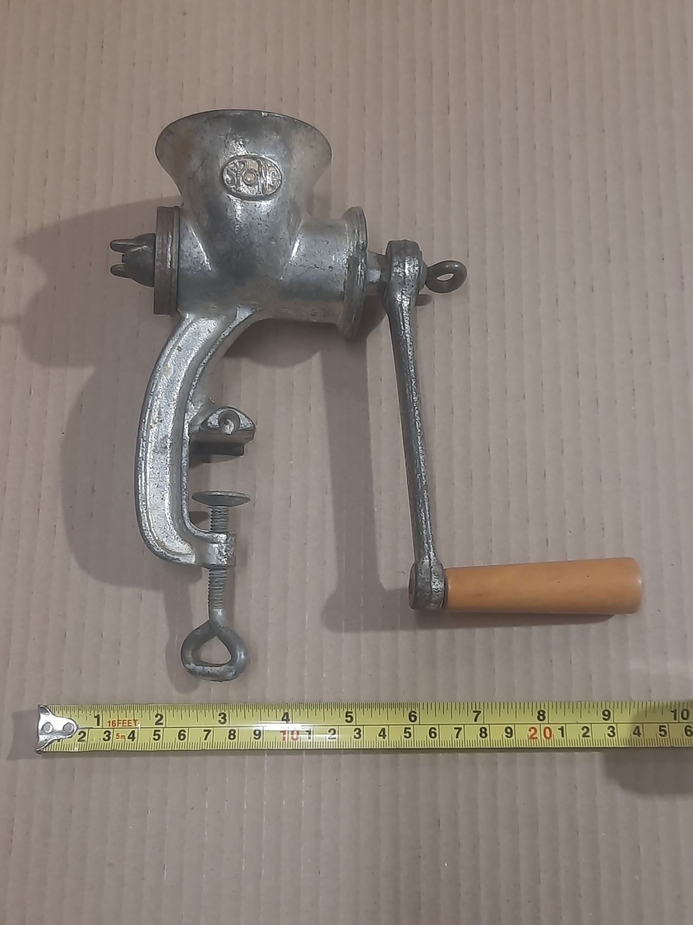 Vintage Spong meat grinder. - Schmalz Auctions