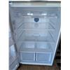 Image 5 : Samsung RT18M62135SR Fridge and Freezer (Not Tested) 31"x28"x66"