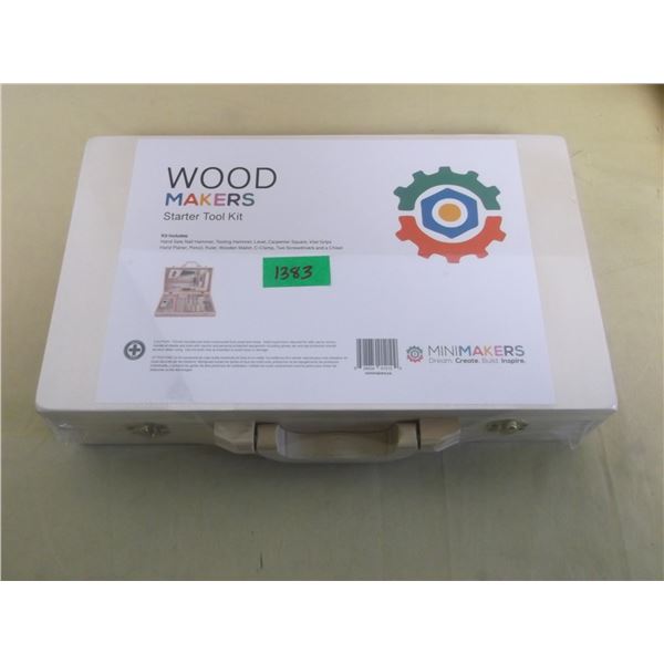 Mini maker wood makers childs starter wood working tool kit- in wooden case
