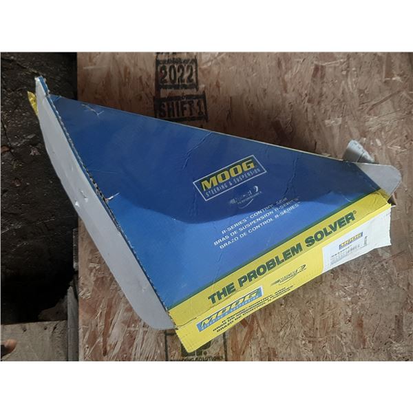 MOOG RK620487 front left lower suspension control arm and ball joint assembly. (New)