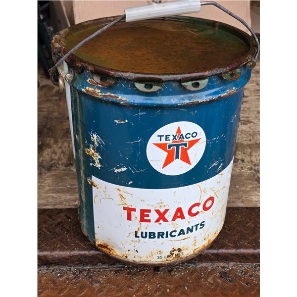 Texaco lube bucket - has some in it