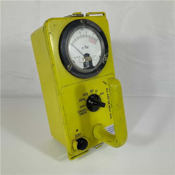 Victoreen Model 1A CD V-715 Radiological Survey Meter
