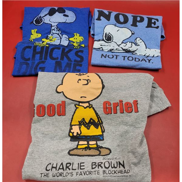 3 Peanuts T-Shirts