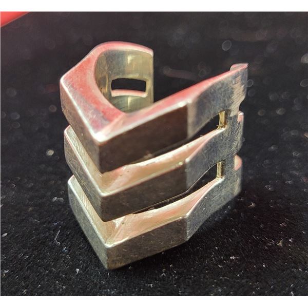 Chevron Negative Space Ring