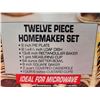 Image 2 : Pyrex 12 Pc. Homemaker Set