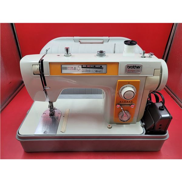 Brother Boutique 761 Sewing Machine