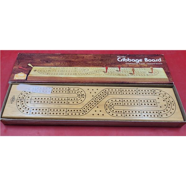 Lowe Wooden Cribbage Board