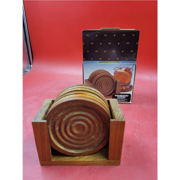 VTG Winsome Wood Coaster Set