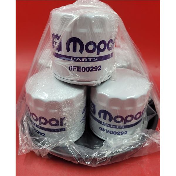 Lot of Mopar Oil Filters