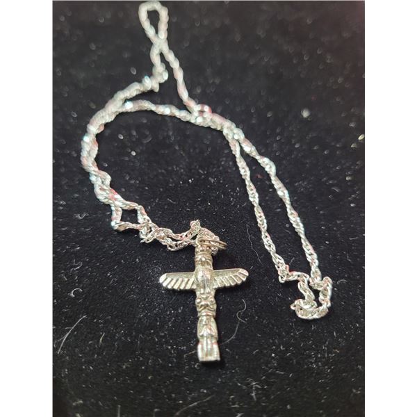 925 Sterling Chain & Totem Pole Pendant