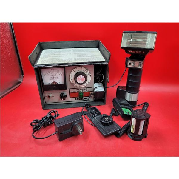 Thermistor Vacuum gauge and Metz Flash