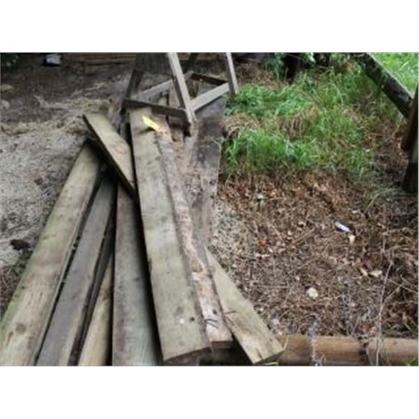SAW HORSE, VARIOUS LENGTHS OF BOARDS, 2 FENCE POSTS