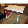 Image 1 : DRAFTING TABLE