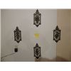 Image 1 : 4 PLASTIC VINTAGE WALL HANGINGS
