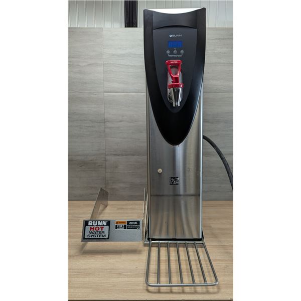 Bunn H5X 5 Gallon Hot Water Dispenser W/Front Wall Mount Bracket