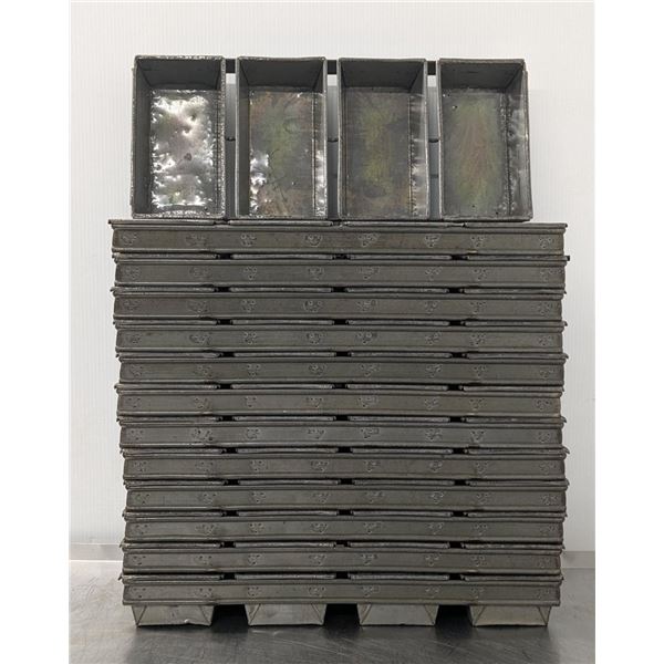 Lockwood 4-Strap Loaf Pans - Lot of 13