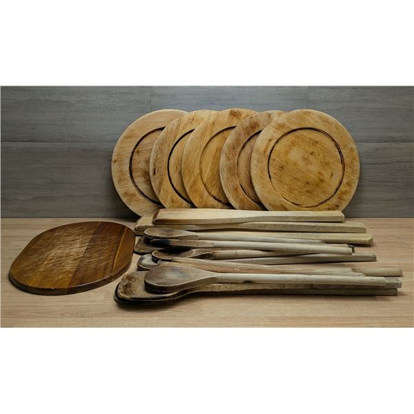 Wood Platters, Spoons & Spatulas - Lot of Approx. 20pcs