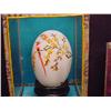 Image 3 : Lot Of 2 Vintage Hand Painted Eggs In Displays