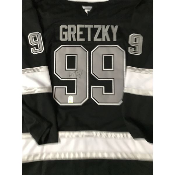 WAYNE GRETZKY SIGNED LOS ANGELES KINGS CUSTOM JERSEY - ELITE SPORTS COA