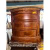 Image 2 : 3 drawer Stone Top Chest (missing handles)